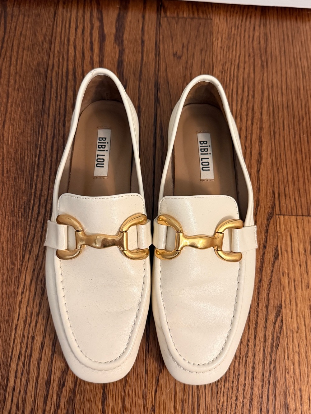 Anthropologie Bibi Lou Zagreb Cream Leather Loafers with Gold Horsebit Size 37